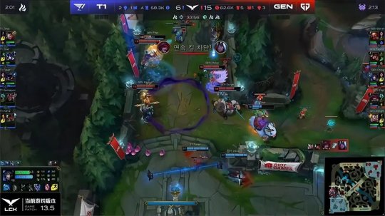 队友之间的 队友之间的