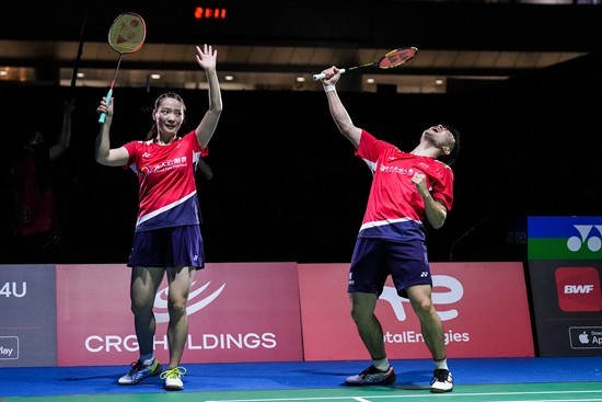 都保持严格 都保持严格