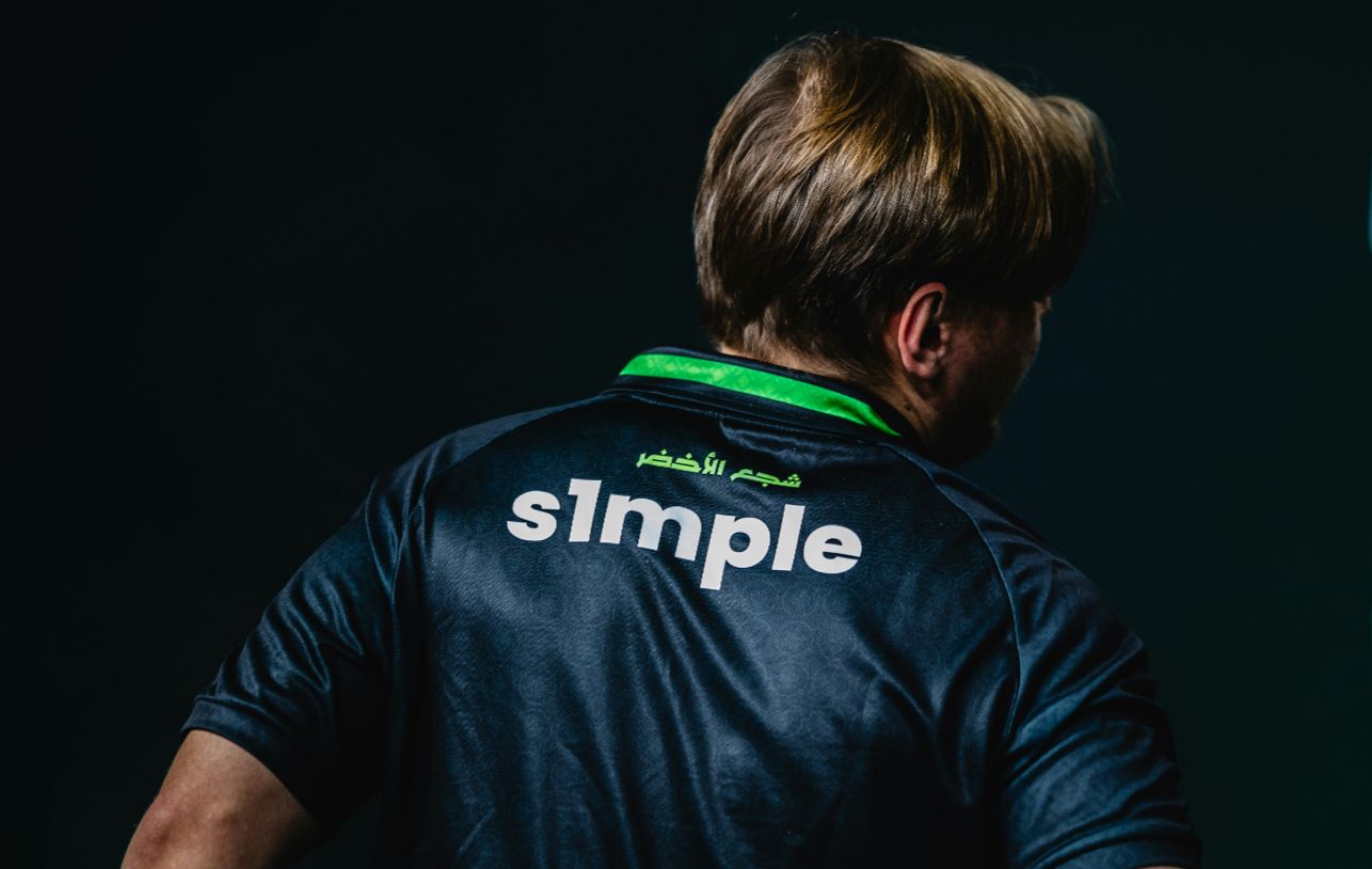 西足协裁委 西足协裁委