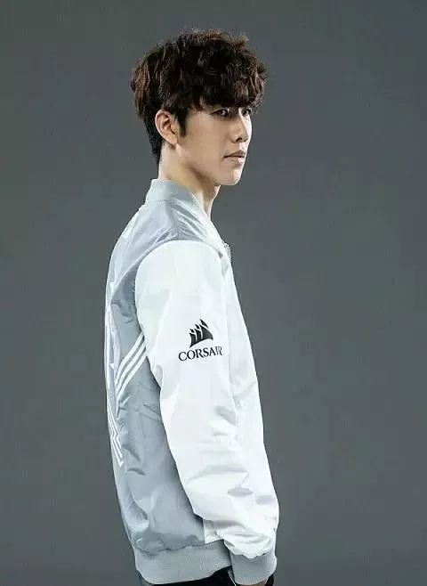 冷静低射收 冷静低射收